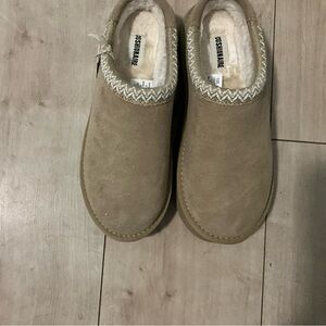 Cozy Tan Slippers for Women